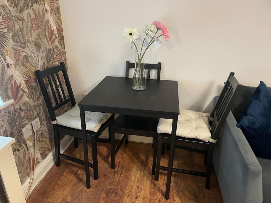 Flamingo Apartments Woolwich Free Parking And Wi-Fi London Exterior foto